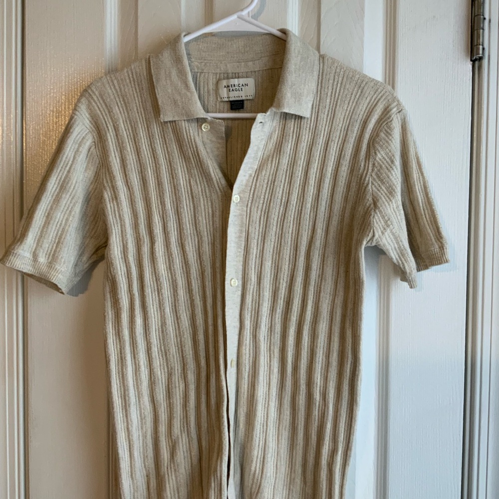 American Eagle Outfitters Beige Ribbed Button Down Shirt